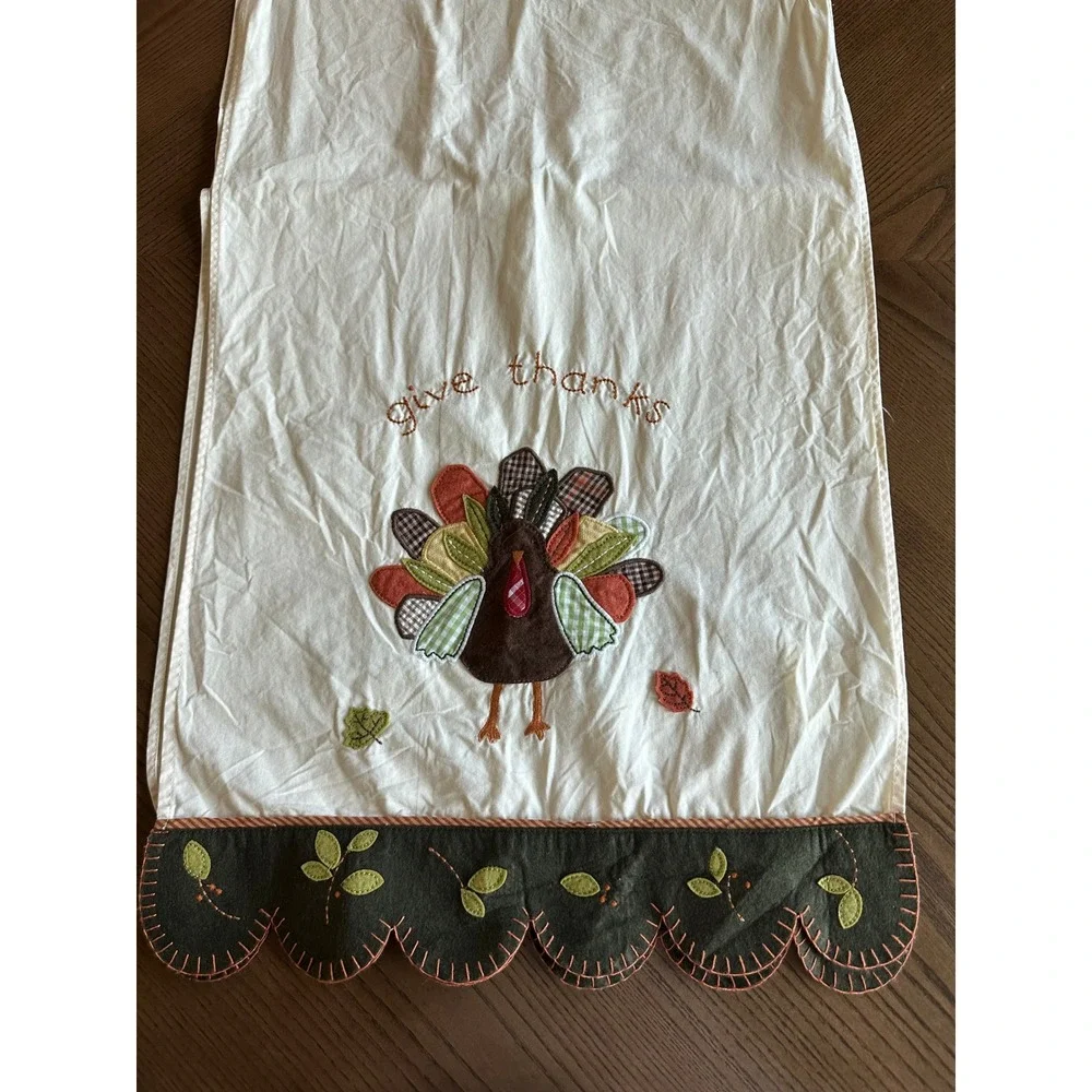 Pottery Barn Kids Give Thanks Turkey Applique Cotton Table Runner 17x70 Ivory
